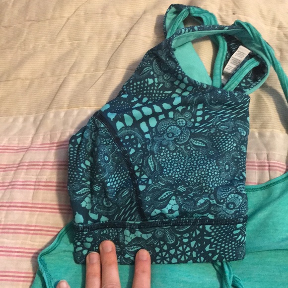 Lululemon top EUC - Picture 5 of 7